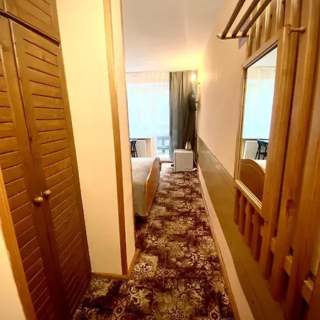 Guest house Ametyst 3*