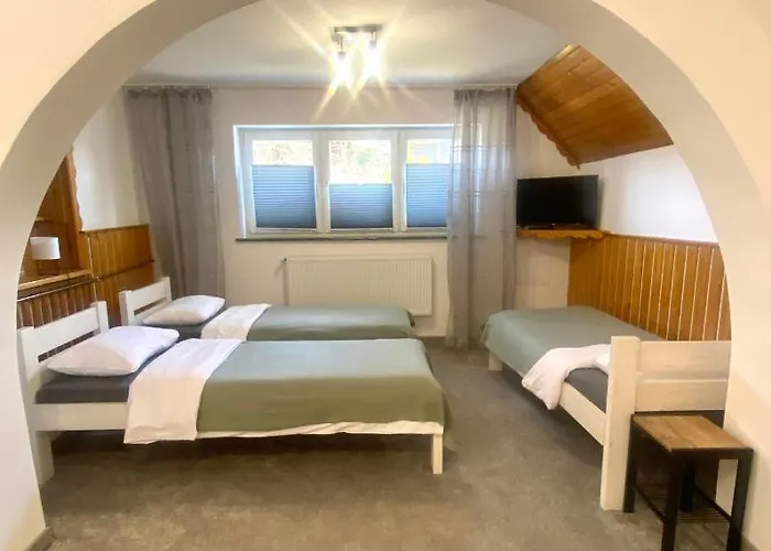 Ametyst בית הארחה 3*