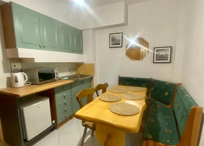 Ametyst בית הארחה